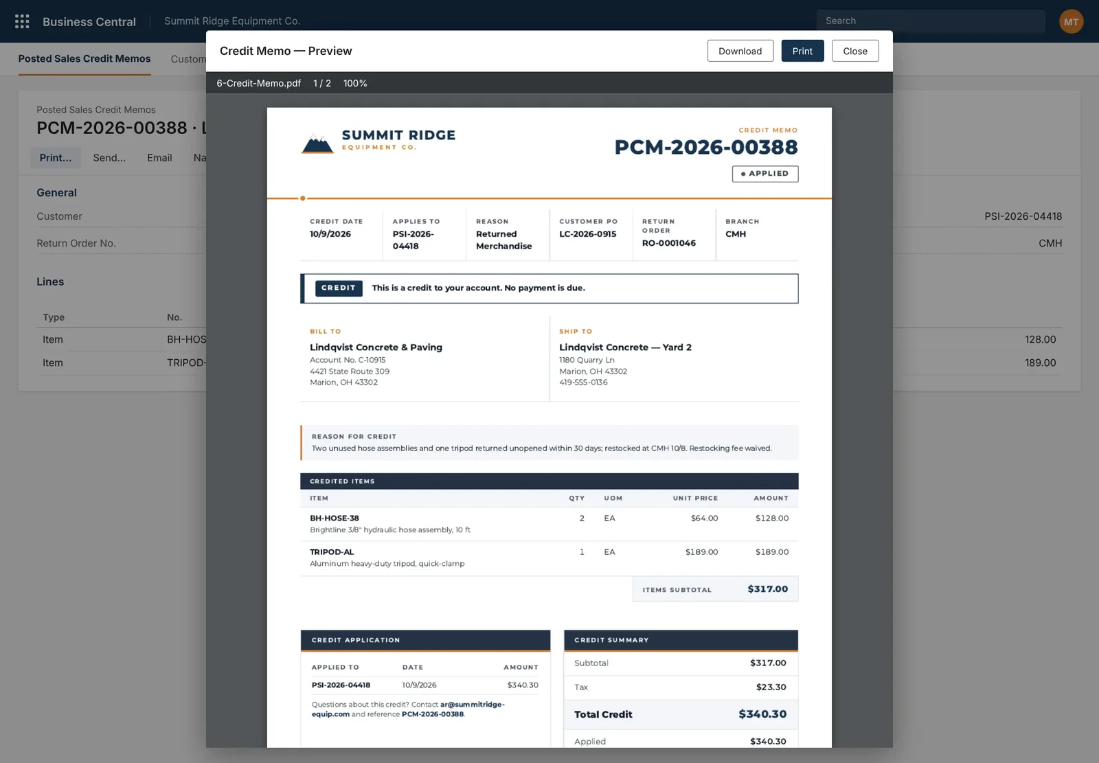 Credit memo preview, close up: the invoice it applies to, the reason, a this-is-a-credit banner and the reason for credit in words.